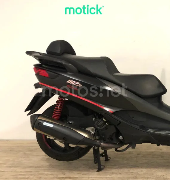 Piaggio MP3 - Vista 3