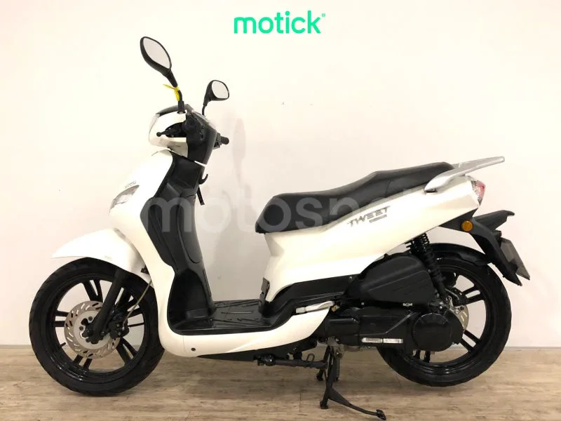Peugeot Tweet 125 - Vista 6