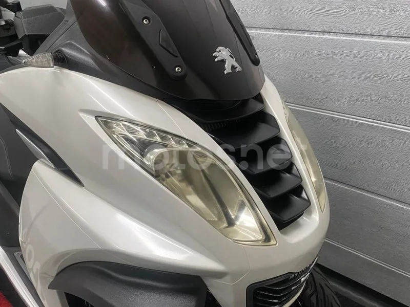 Peugeot Metropolis 400 - Vista 8