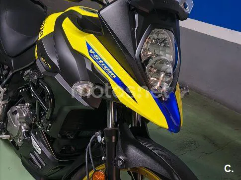 Suzuki V-Strom 650XT - Vista 9