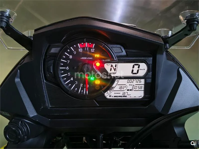 Suzuki V-Strom 650XT - Vista 10