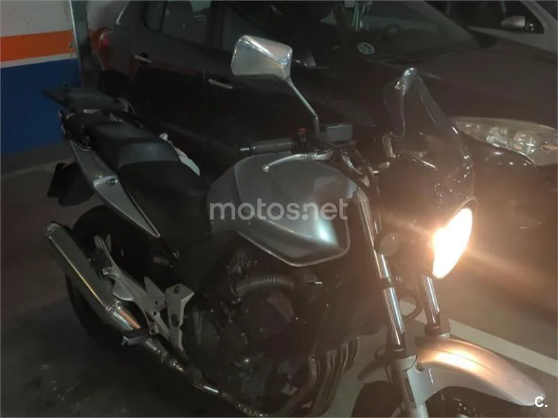 Honda CBF600N - Vista 4