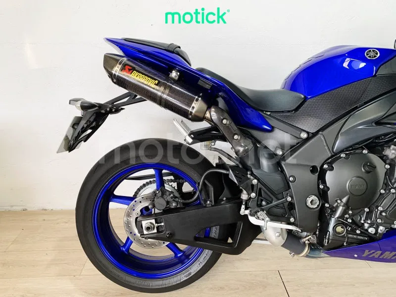 Yamaha YZF-R1 - Vista 6