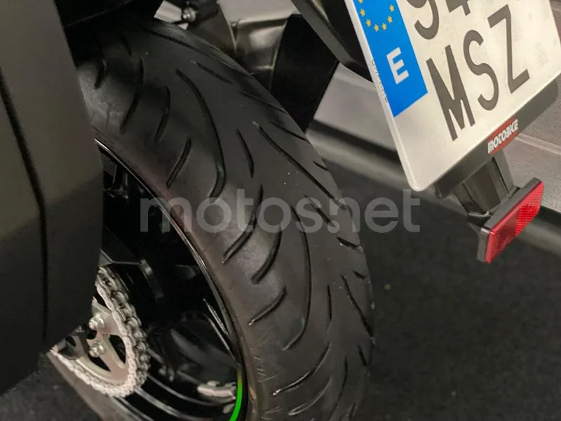 Kawasaki Versys 1000 - Vista 25