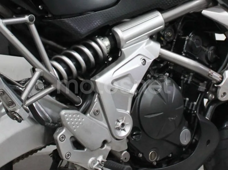Kawasaki Versys 650 - Vista 7