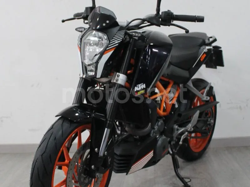 KTM 390 Duke 2790 € 2016 Barcelona - 1