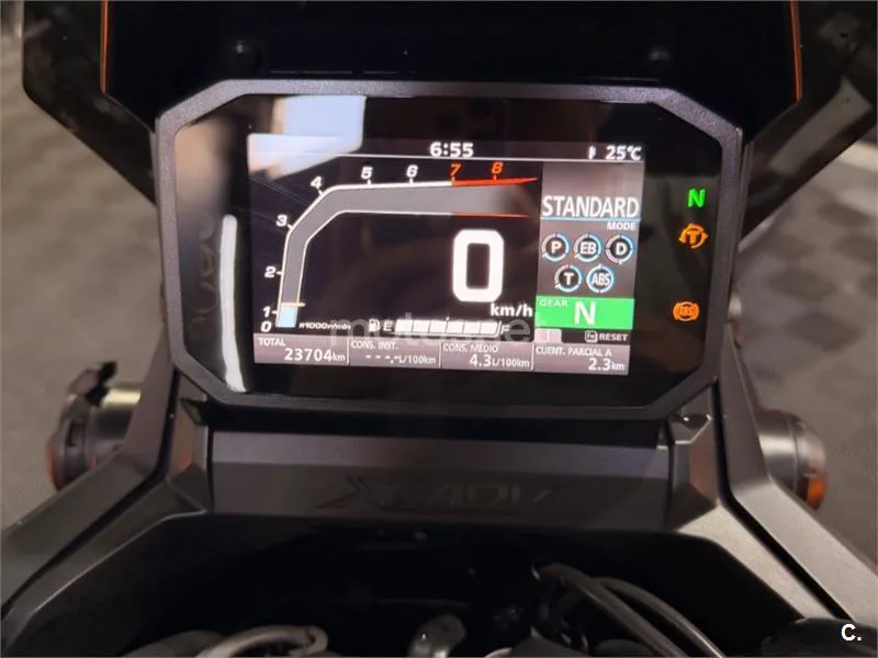 Honda X-ADV - Vista 4