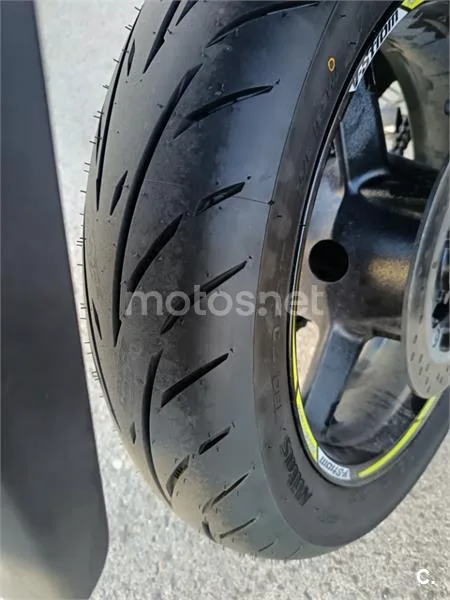 Suzuki V-Strom 650 - Vista 3