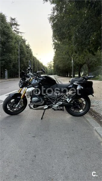 BMW R 1250 R 14.300 € 2023 Madrid - 1