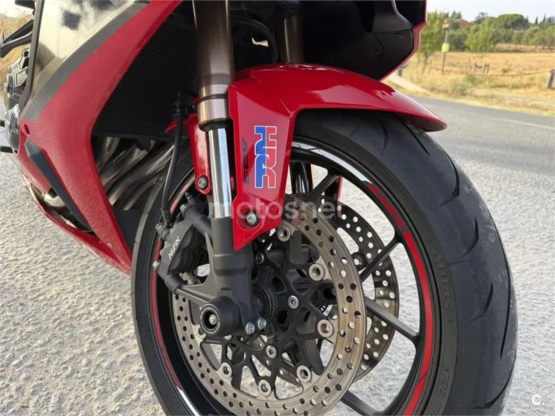 Honda CBR650R - Vista 4