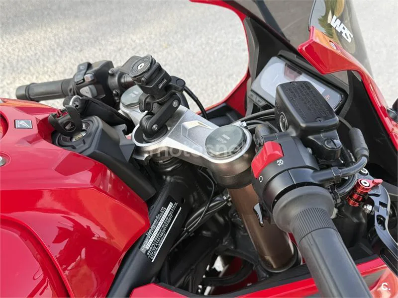Honda CBR650R - Vista 8