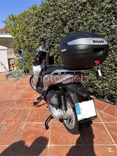 Honda SH125i - Vista 3