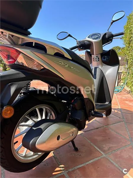 Honda SH125i - Vista 5