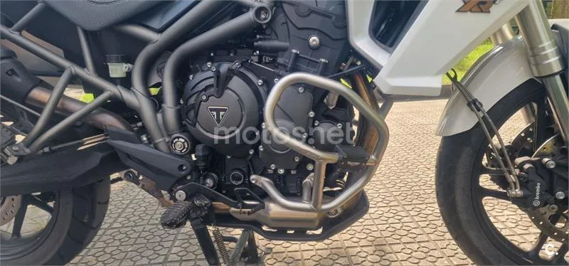 Triumph Tiger 800 XRT - Vista 3