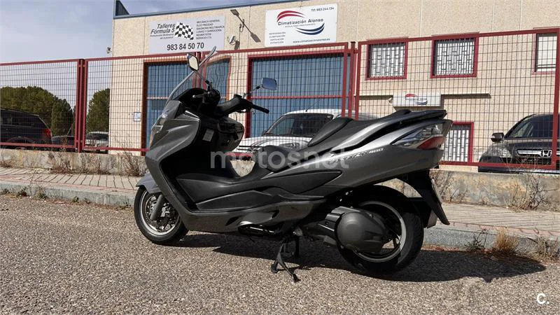 Suzuki Burgman 400 - Vista 5