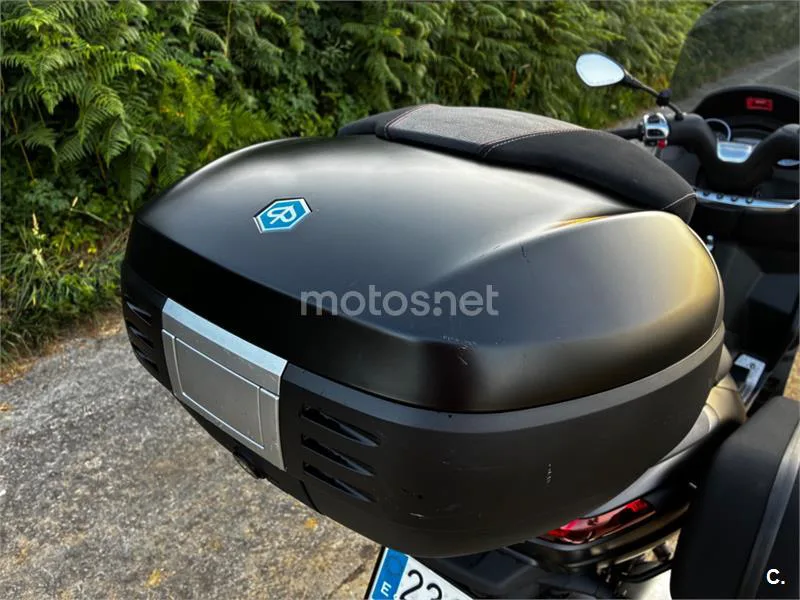 Piaggio MP3 500 LT Sport - Vista 4