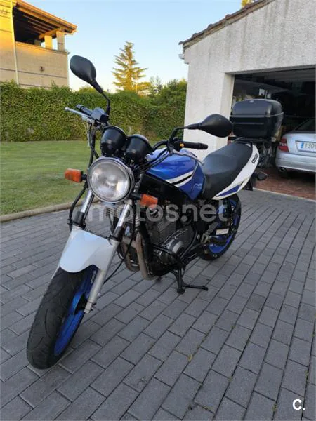 Suzuki GS500F - Vista 8