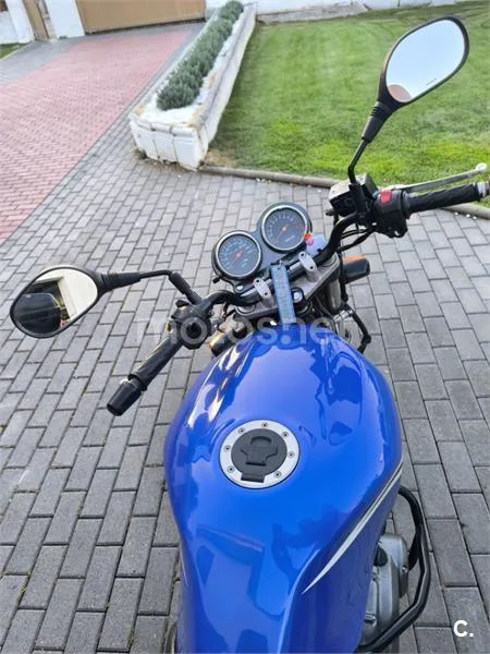 Suzuki GS500F - Vista 9
