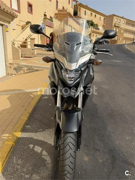 Honda CB500X - Vista 4
