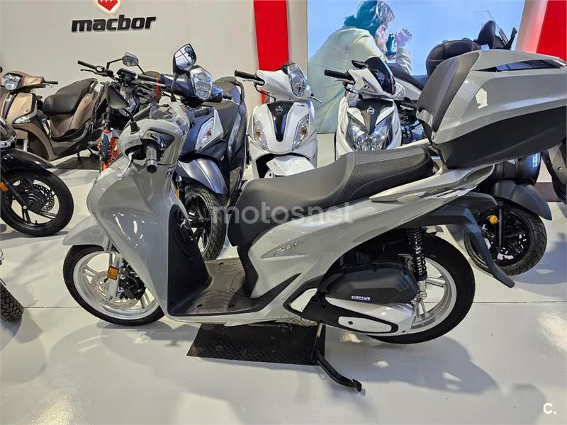 Honda SH125i - Vista 4