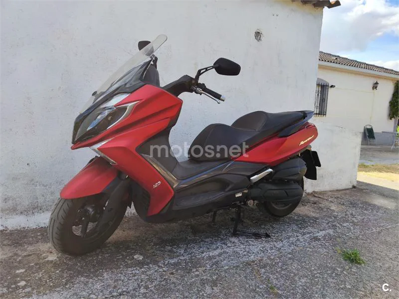 Kymco Super Dink 125 - Vista 4