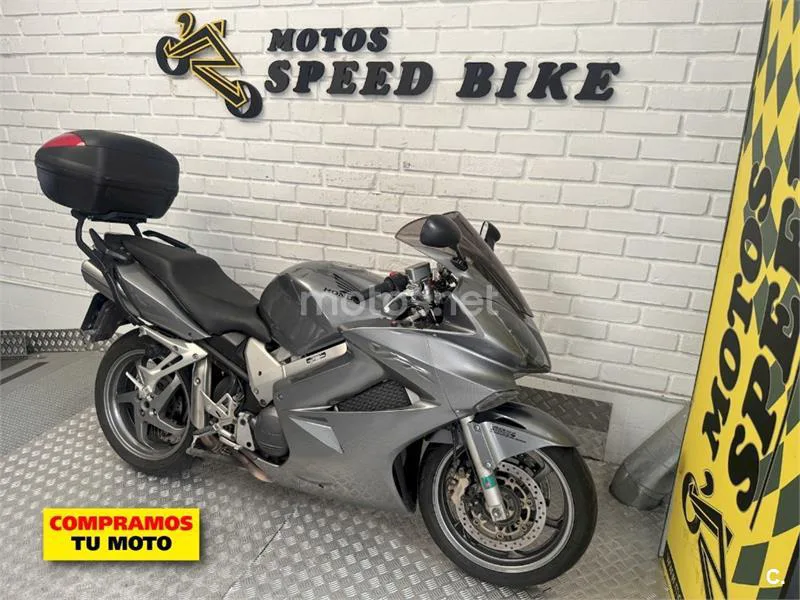 Honda VFR800F 4800 € 2009 Madrid - 2