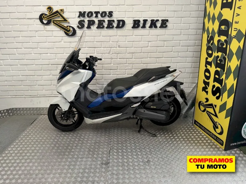 Honda Forza 125 - Vista 13
