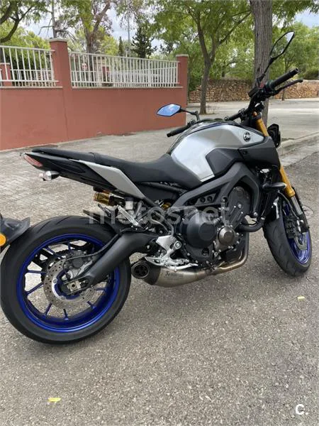 Yamaha MT-09 - Vista 5