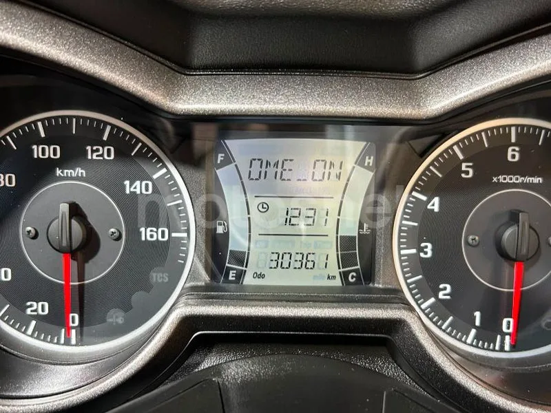 Yamaha XMAX 300 - Vista 15