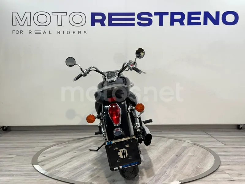 Honda Shadow 750 - Vista 8
