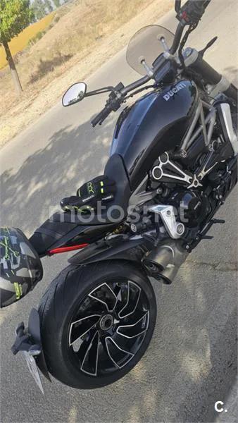 Ducati XDiavel - Vista 3