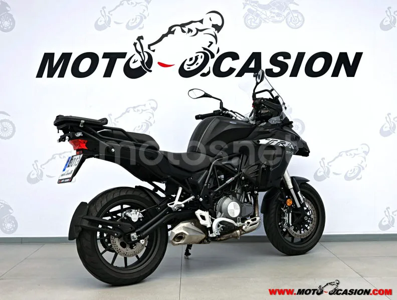 Benelli TRK 502 - Vista 3