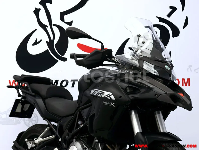 Benelli TRK 502 - Vista 4