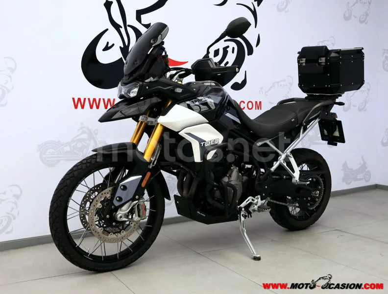 Triumph Tiger 900 - Vista 8