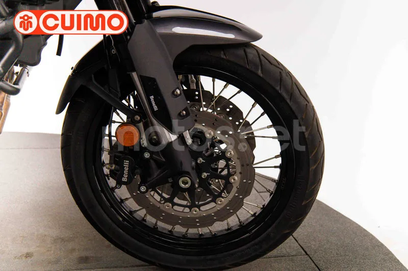 Benelli TRK 502 - Vista 14