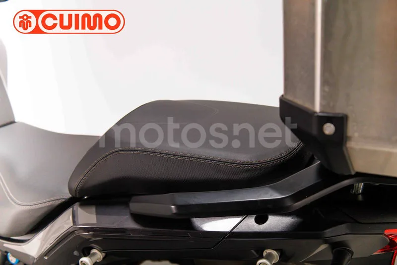 Benelli TRK 502 - Vista 22