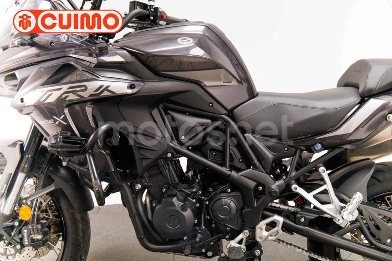 Benelli TRK 502 - Vista 25