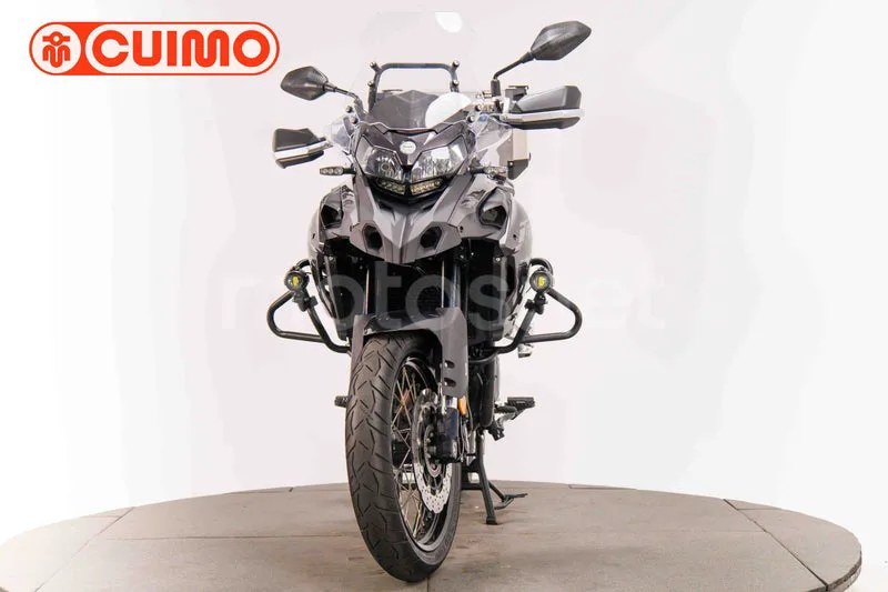 Benelli TRK 502 - Vista 10