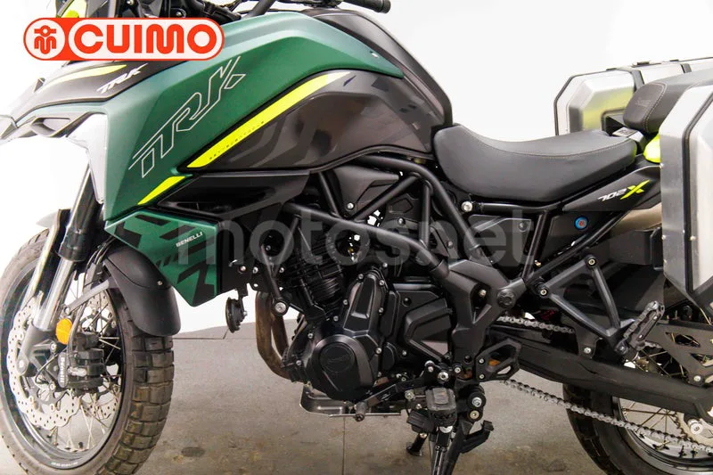 Benelli TRK 702 X - Vista 25