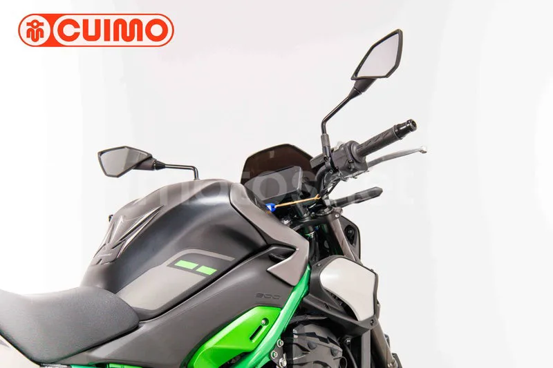 Kawasaki Z900 - Vista 15