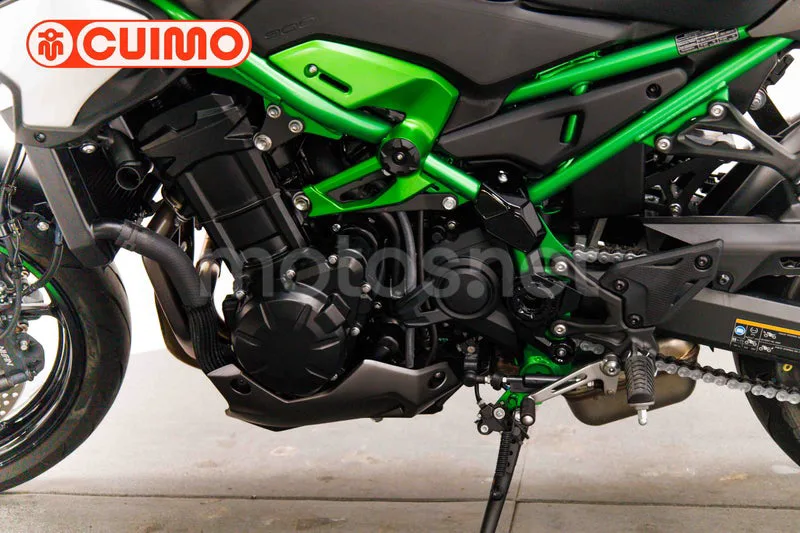 Kawasaki Z900 - Vista 19