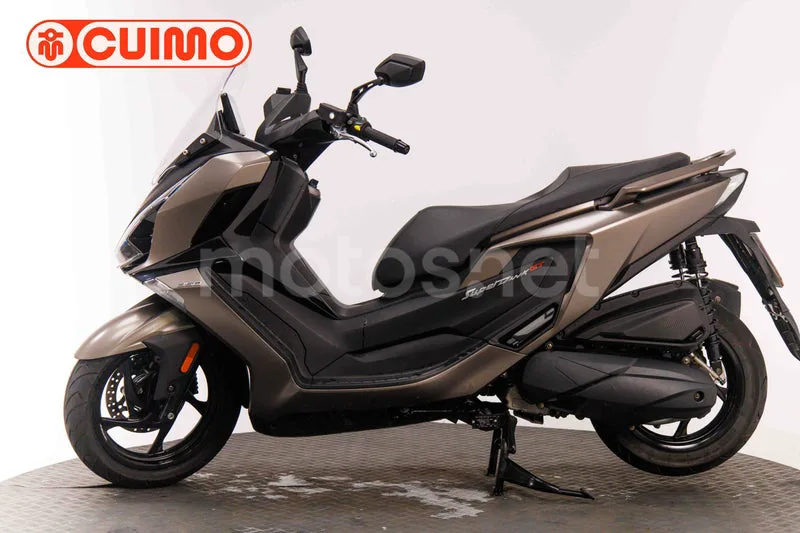 Kymco Super Dink 350 - Vista 8