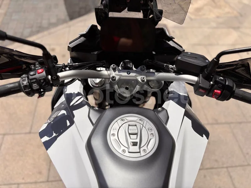 BMW F 900 XR - Vista 15