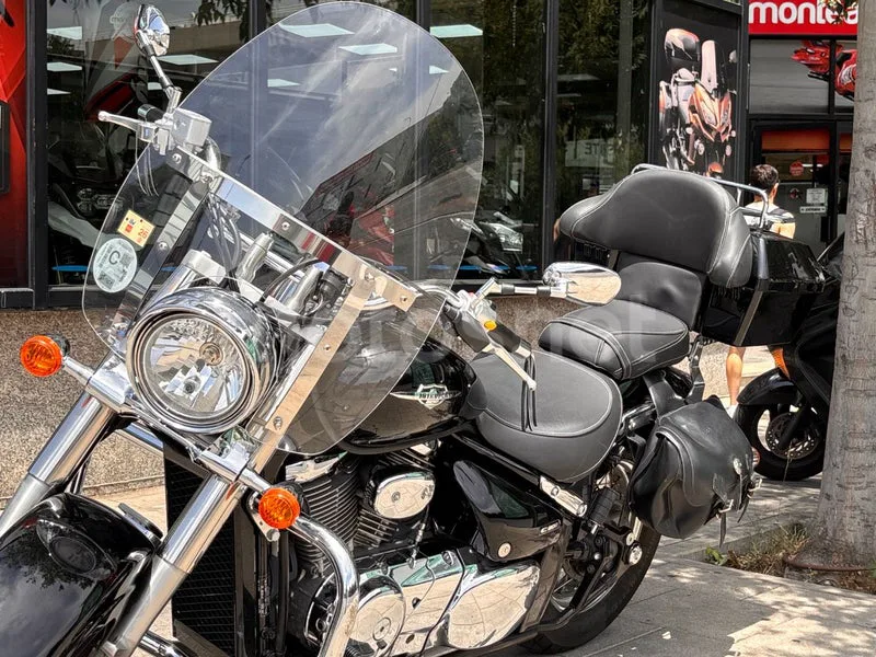 Suzuki Intruder C800 - Vista 16