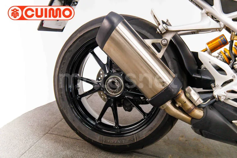 Triumph Speed Triple - Vista 30