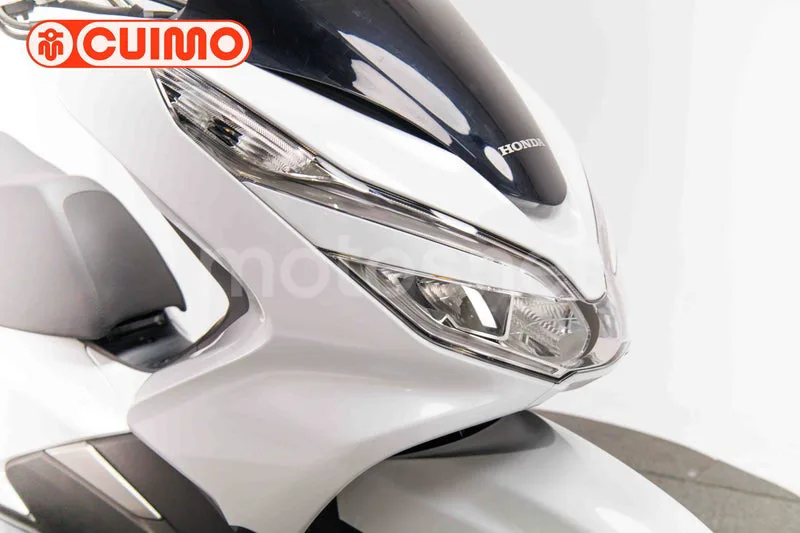 Honda PCX125 - Vista 11