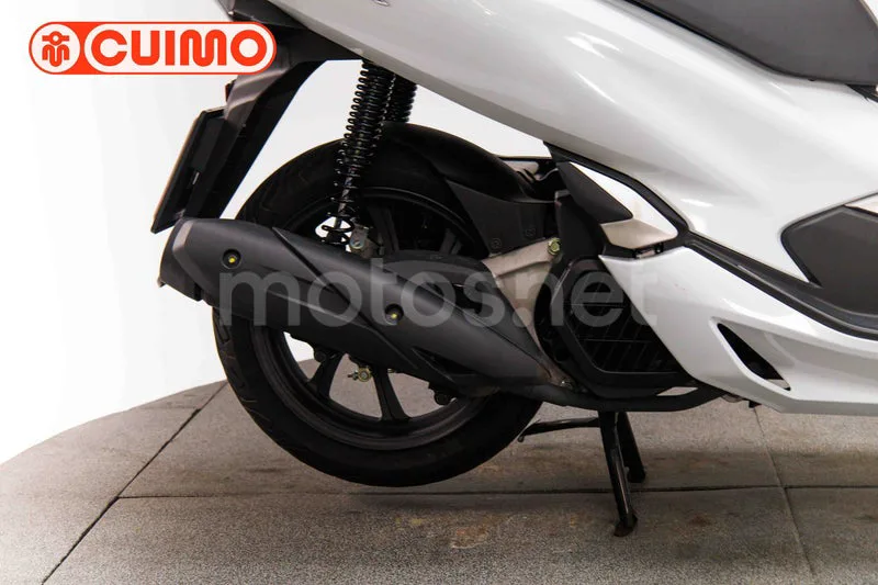 Honda PCX125 - Vista 14