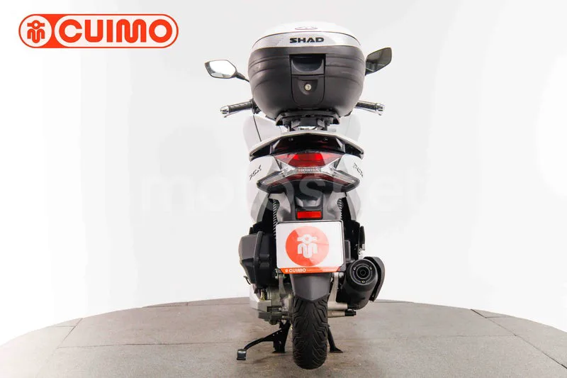 Honda PCX125 - Vista 5