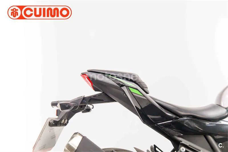Kawasaki Ninja 125 - Vista 16