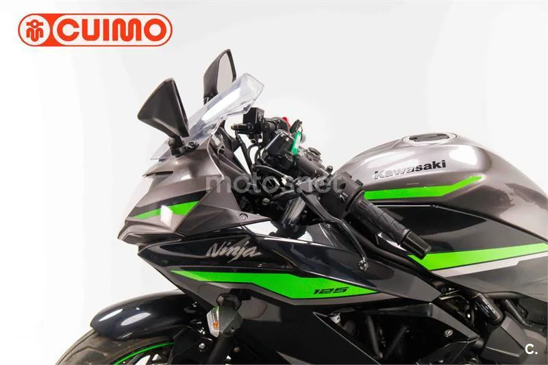 Kawasaki Ninja 125 - Vista 21